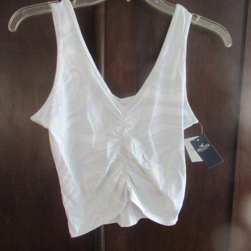 Women's Medium HOLLISTER Tank Top NWT!